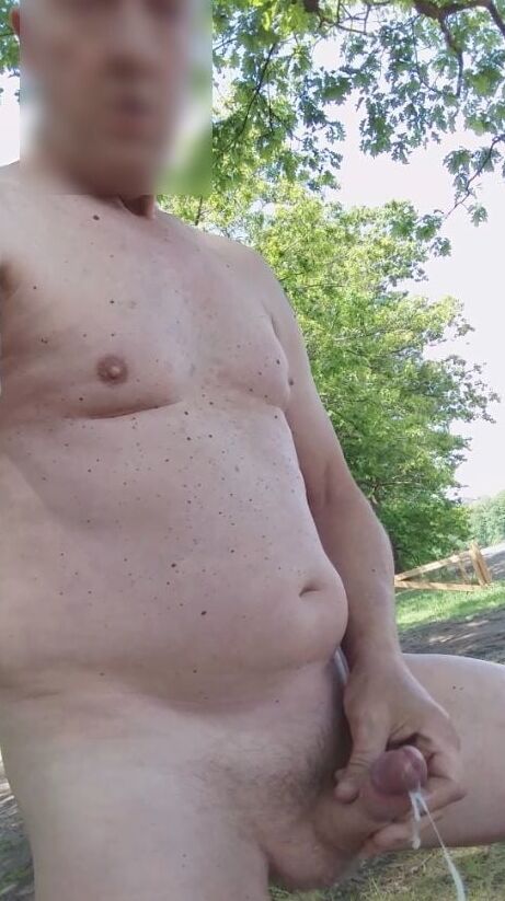 public woods exhibitionist jerking sexshow great cumshot