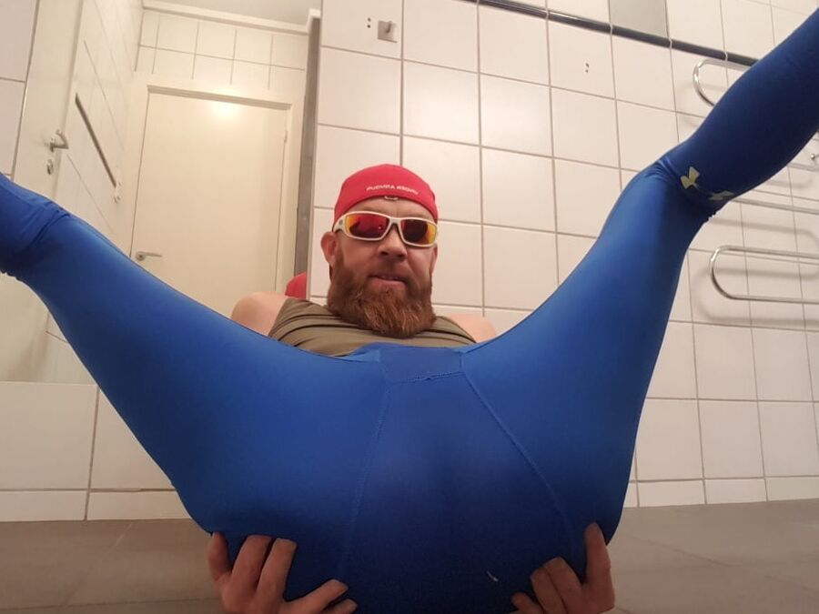 Pissing fun