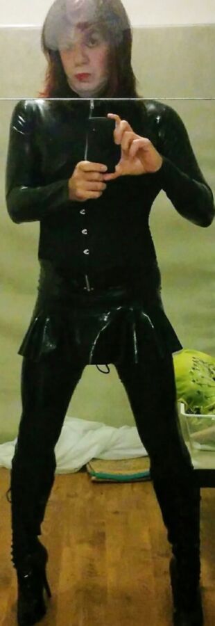 Black full latex, Fetish spikey boots