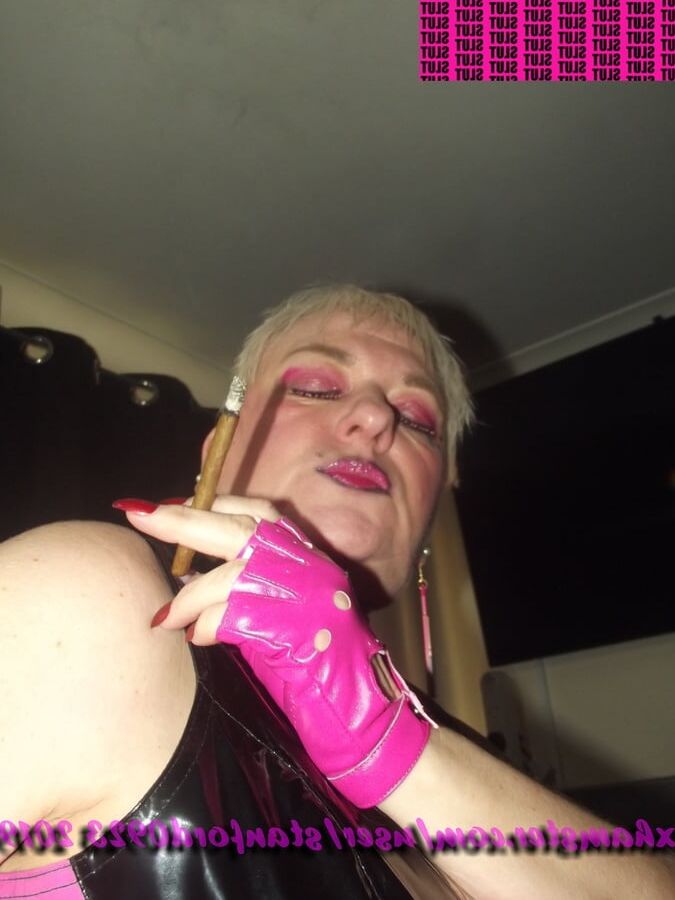 PINK SLUT