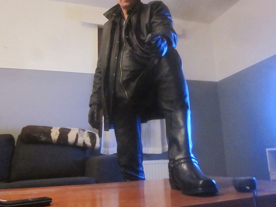 leather lover
