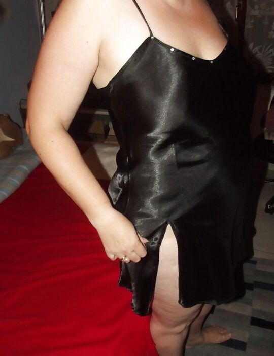 HOT EVENING ... NOTHING UNDER THE JACKET