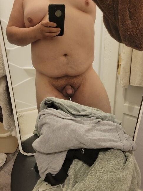 More good naked pics