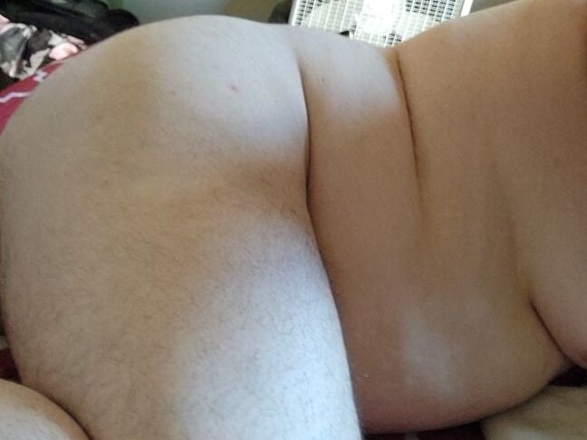 More good naked pics