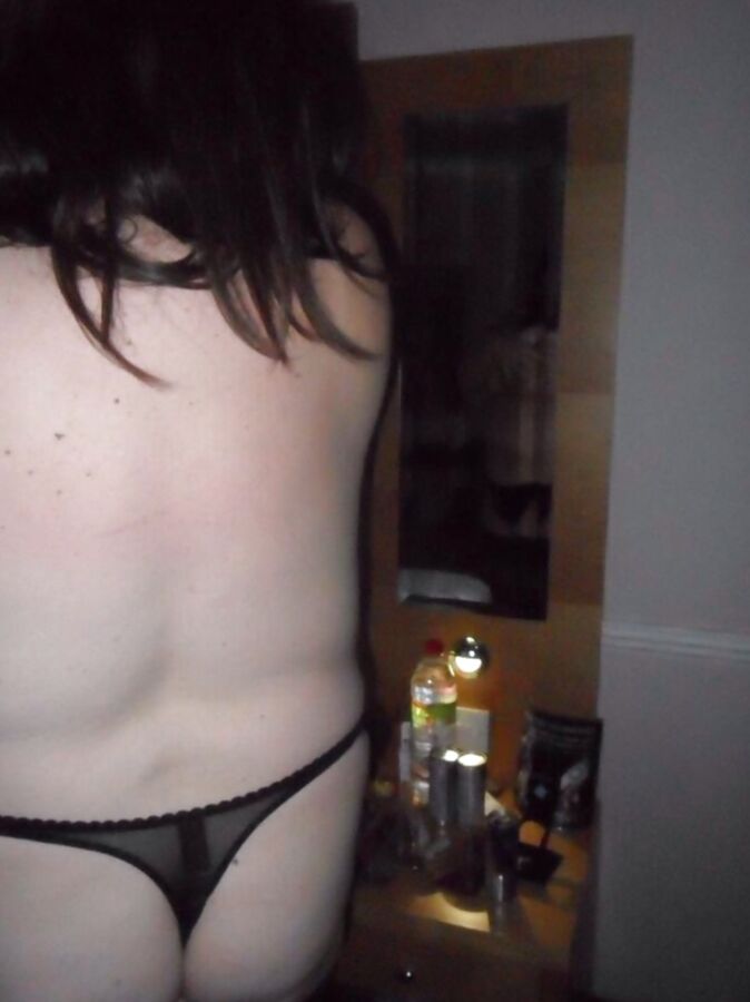 BBW Nudist UK Mum