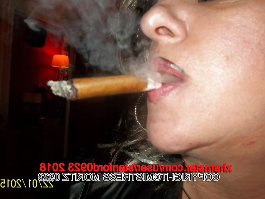 SLUT SMOKING CIGARS