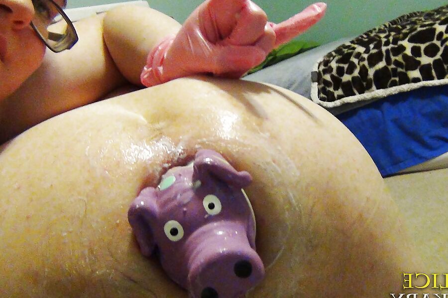 Fisting &amp; Large Insertions
