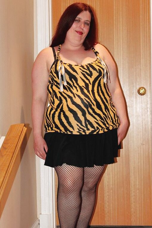 BBW Nudist UK Mum