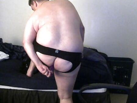 Chubby Fag Jacob Plugs His Hole with a Buttplug