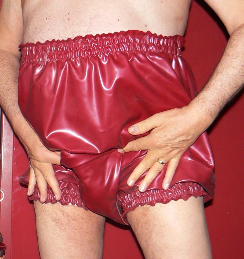 My rubber pants - Meine Gummihosen