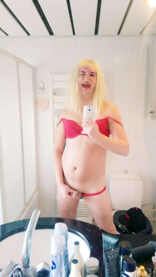 KJ in red - Dutch Sissy Crossdresser