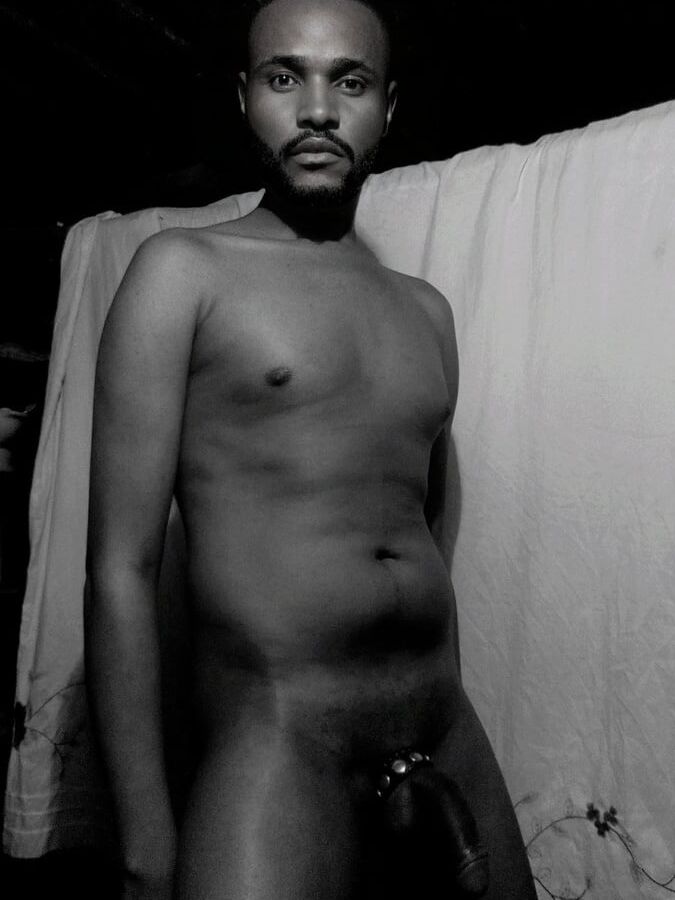 The Xhosa Nudist at your service