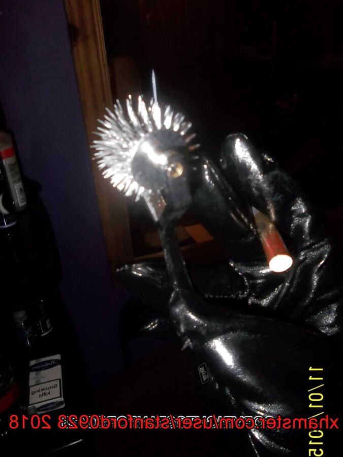 SLUT SMOKING BLACK RUSSIAN