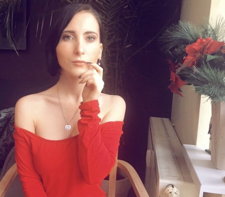 Private Sexy Pics Lou Nesbit.Lia Louise