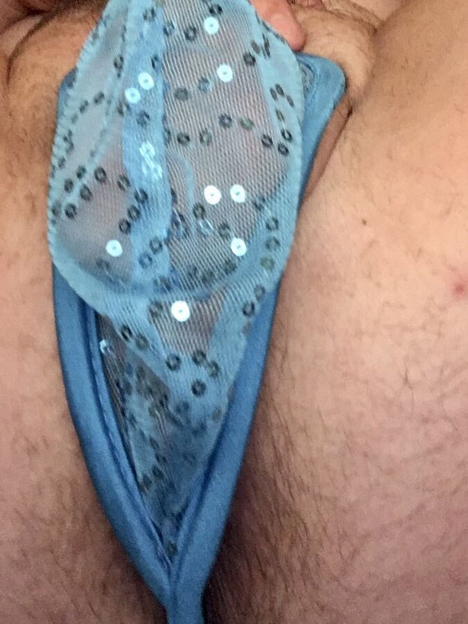 Blue C-String
