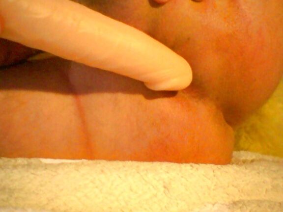 Do you want to kiss my delicious asspussy