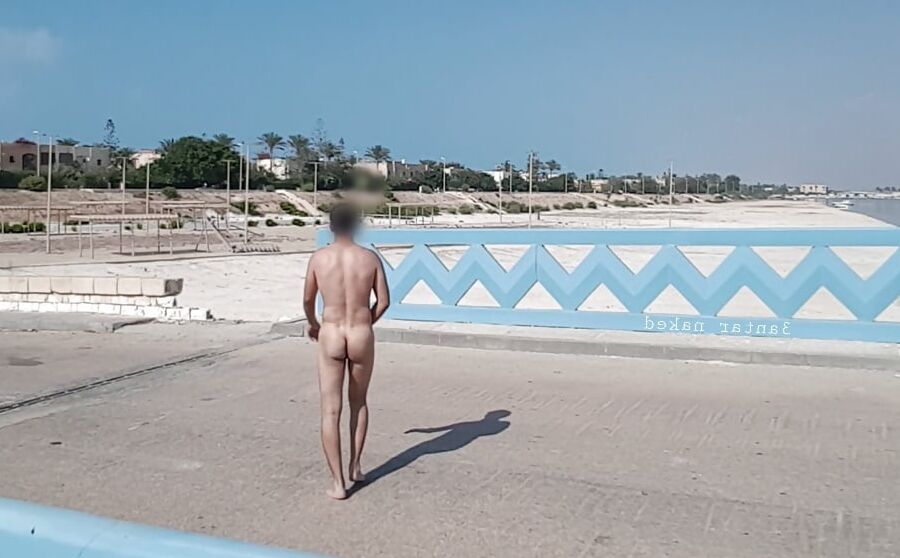 Egyptian man naked in egypt