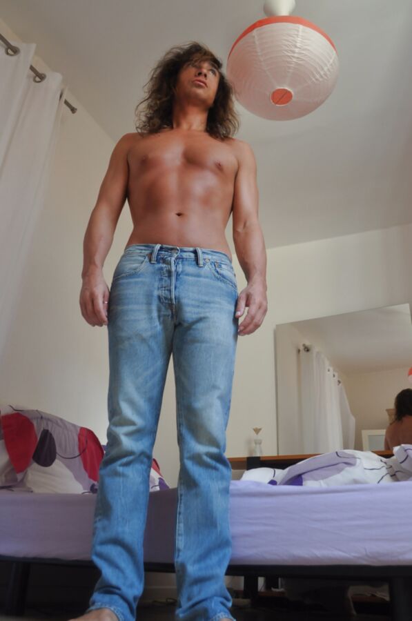 Tygra strips her jeans on july