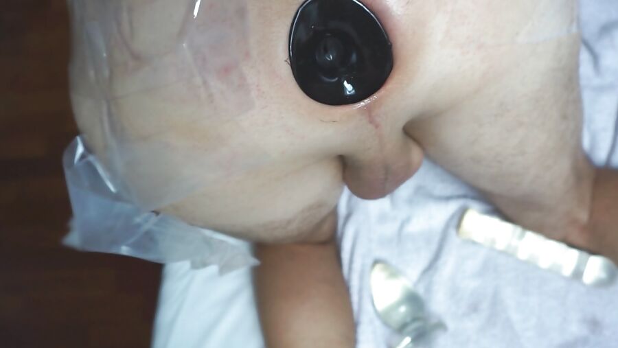 My new ,cm diameter anal plug fucking my asshole