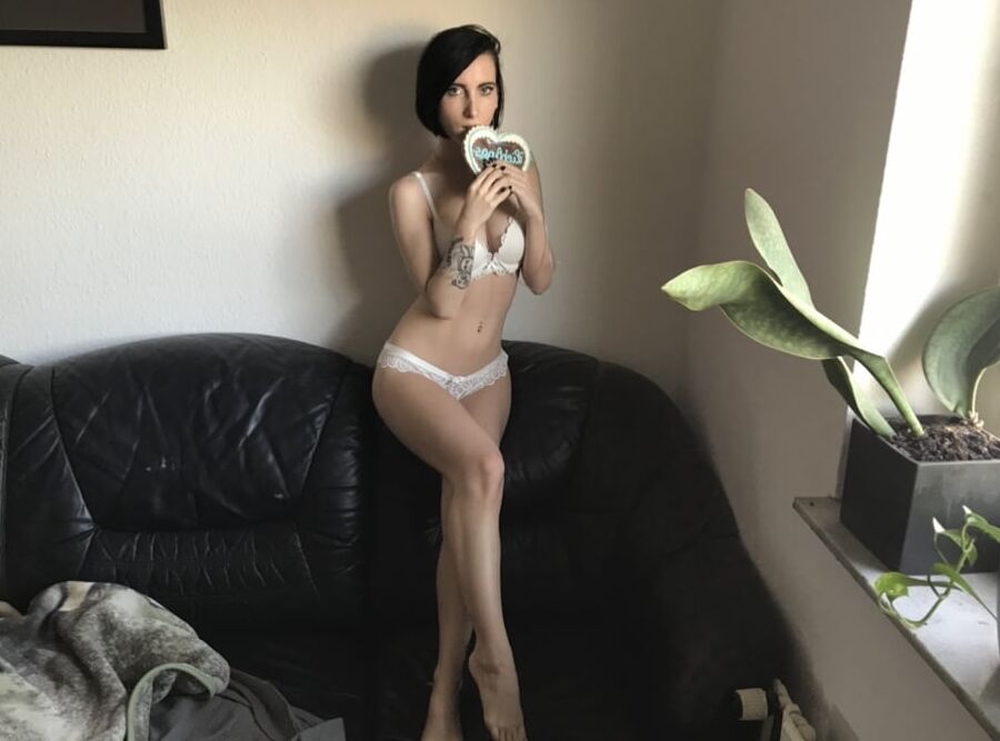 Private Sexy Pics Lou Nesbit.Lia Louise