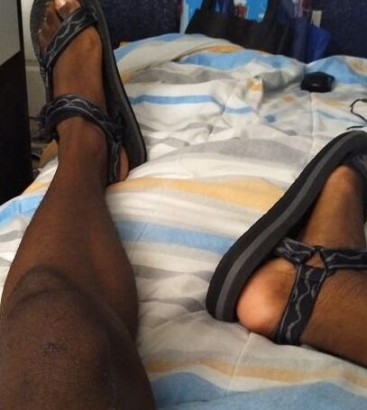 Male Feet in Sandals (Kink)
