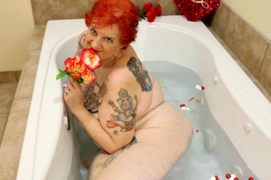 Amazing Goddess Valentines Bath