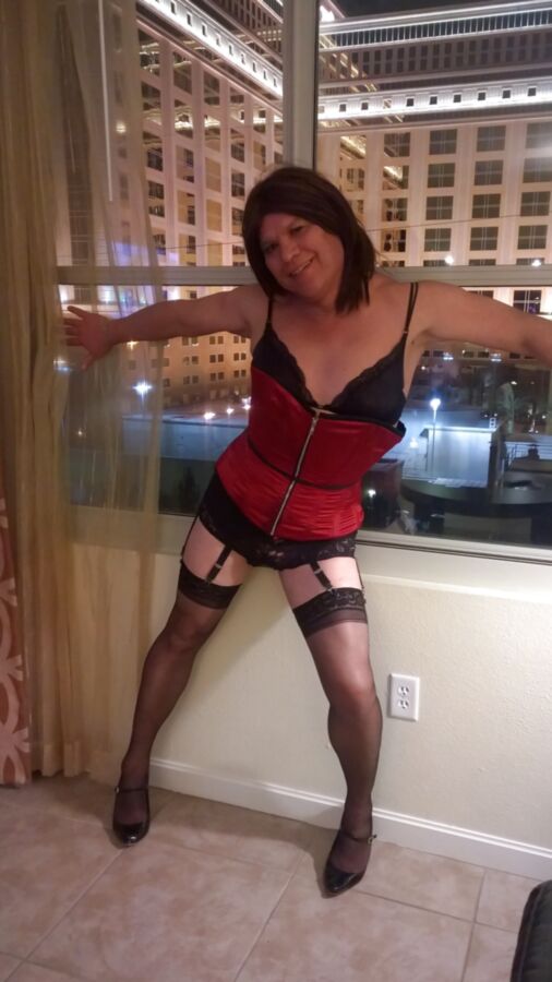 Red corset and anal hook bondage blow job