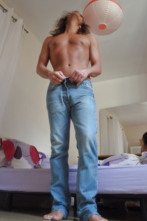 Tygra strips her jeans on july