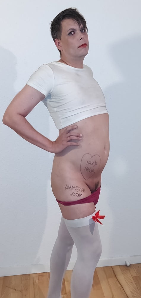 Sissy MaxyMalya posing half Naked for verification