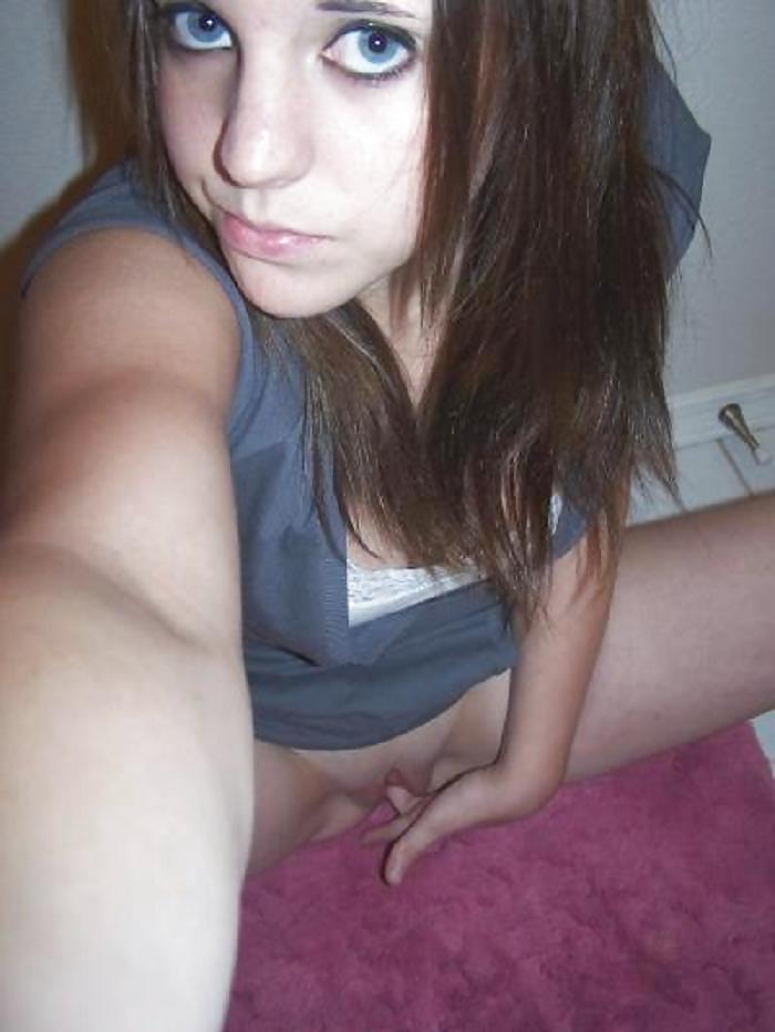 Jan - fun finger bang