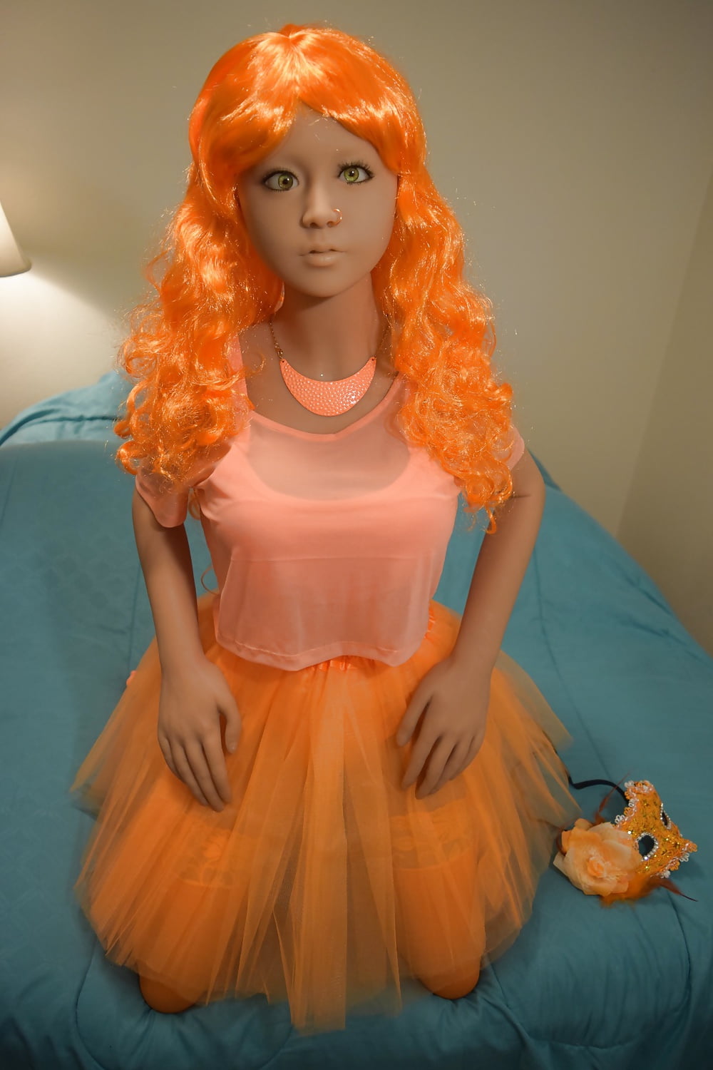 Nina&;s orange dream