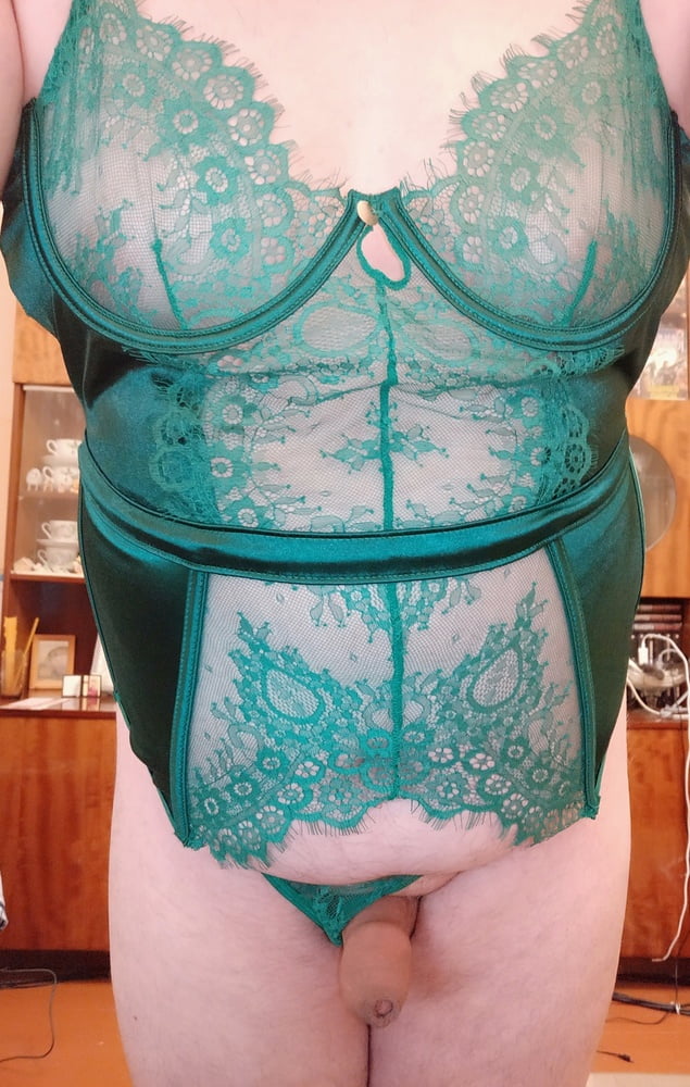 my new green lace corset