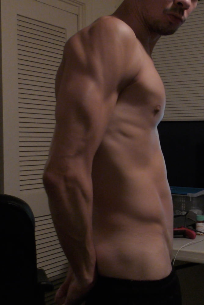 Skinny Guy Gains Muscle
