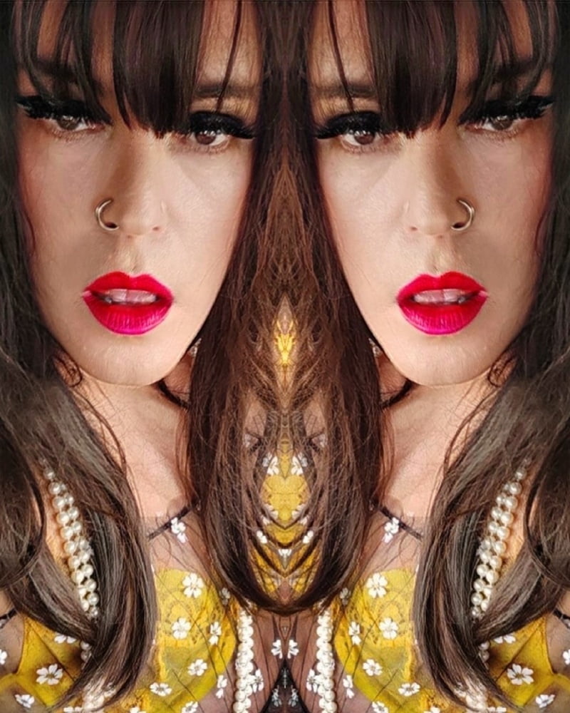 Joana Love