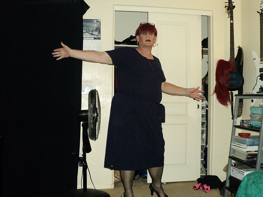 beutiful Crossdressing MILF
