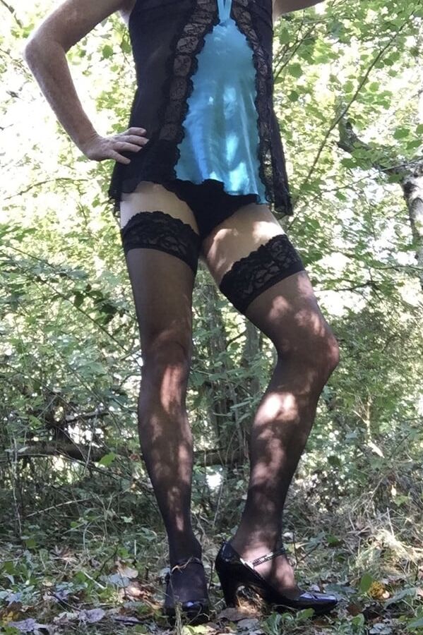 Crossdress Outdoor Fun