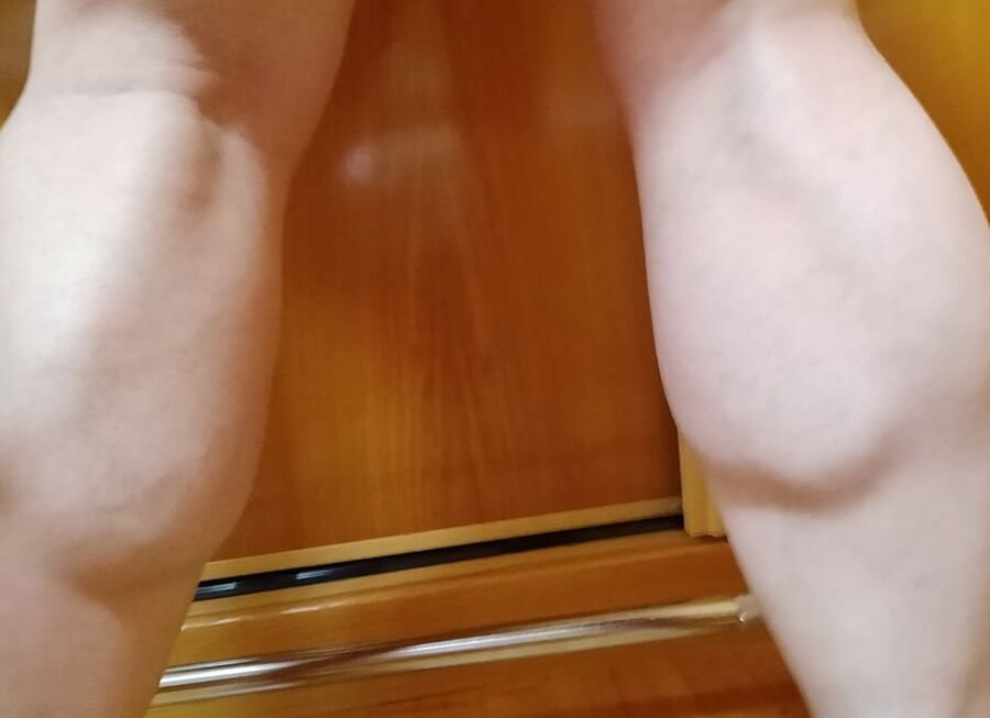 Posing legs