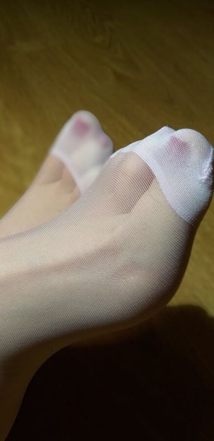 Nylon wife