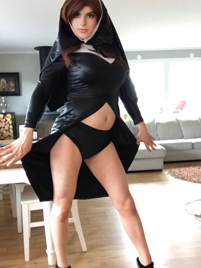 Amanda the Pinup girl