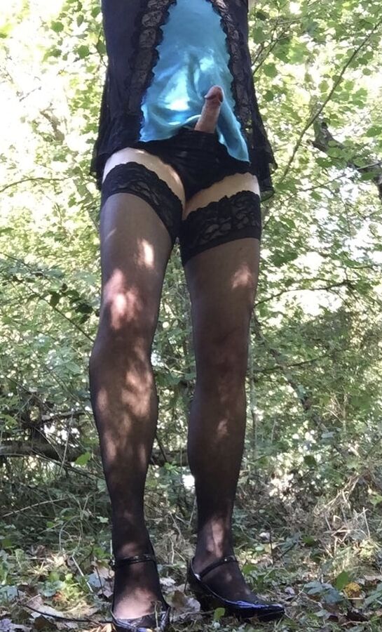 Crossdress Outdoor Fun