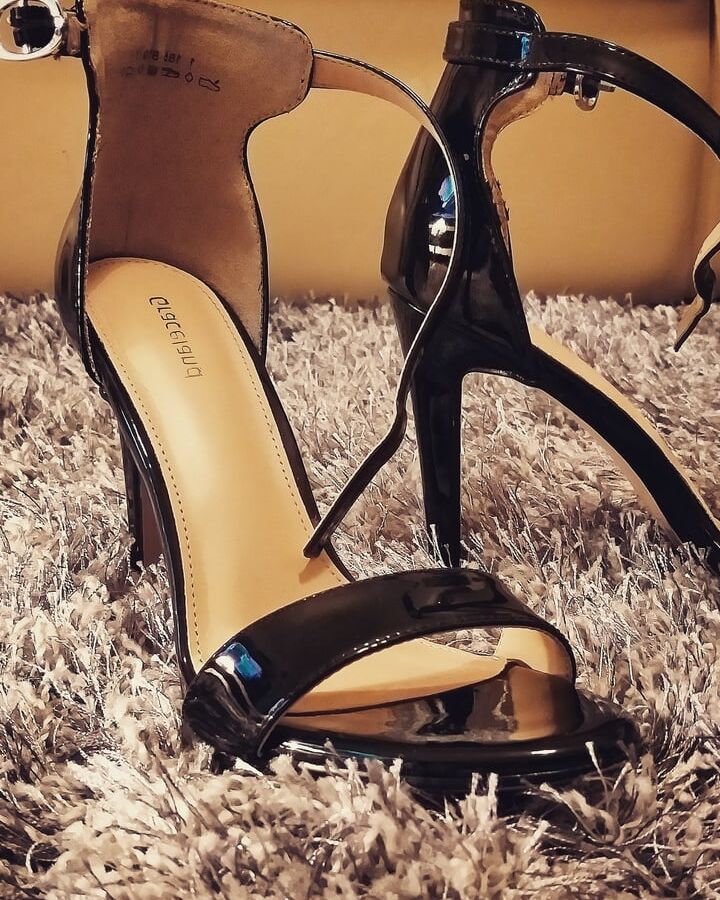 Nylon wife