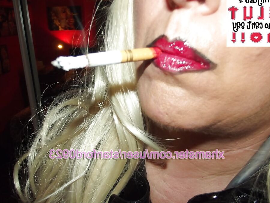 SMOKING HAND JOB ONLY