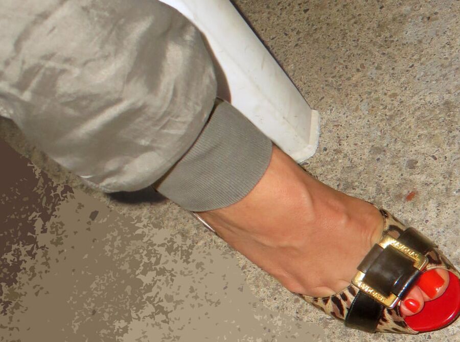 tribute my feet