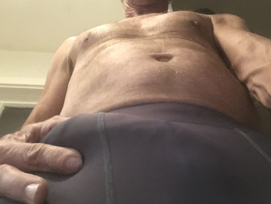 Bulge in grey