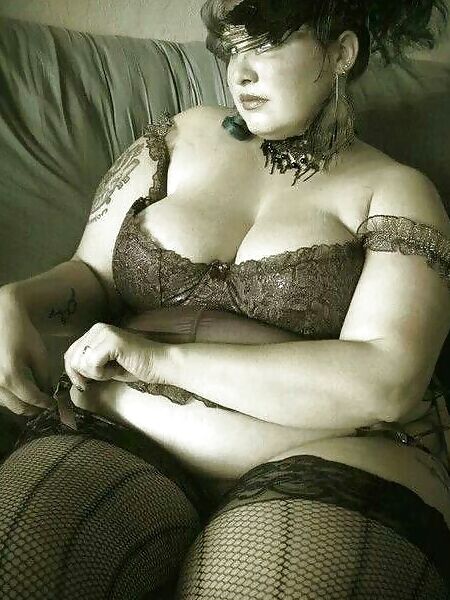 Inked BBW Beauty Showers