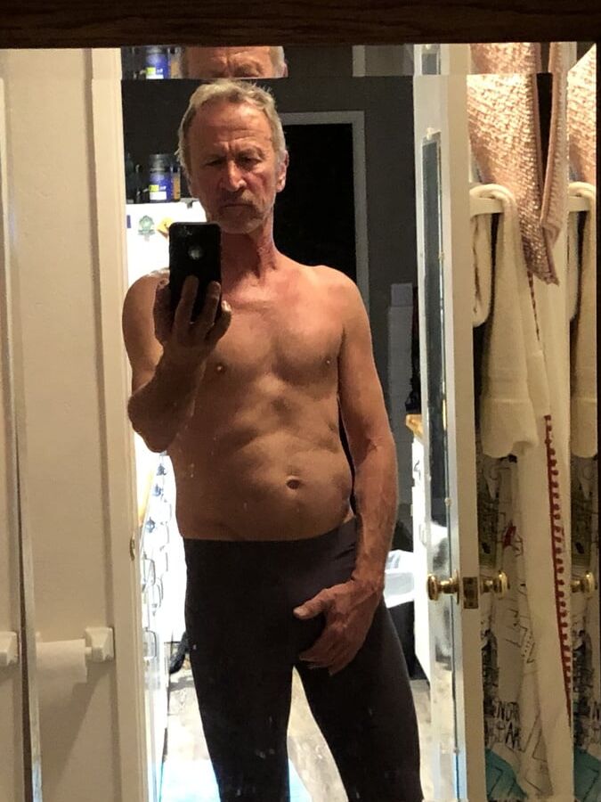 Bulge in grey