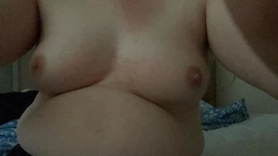Pics sent to Fans