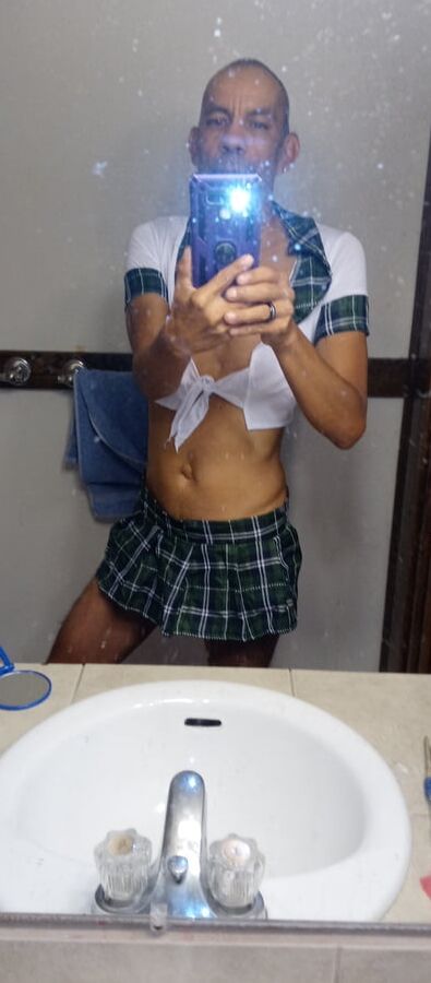 Bigg al as a school gurl