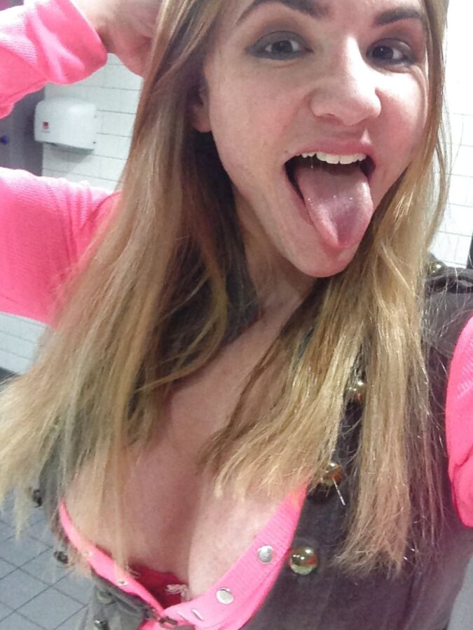just casually being a slut and loving it! tabbyanne