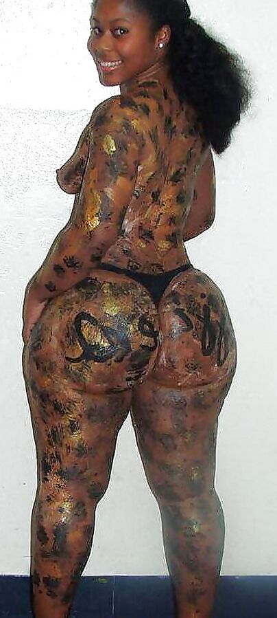 YoungEnglishBBW my random booty pics